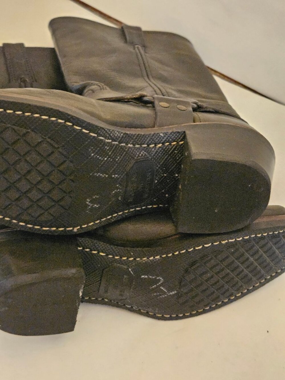 Frye Black Leather Moto Boots 8 - Like New - Picture 4 of 9